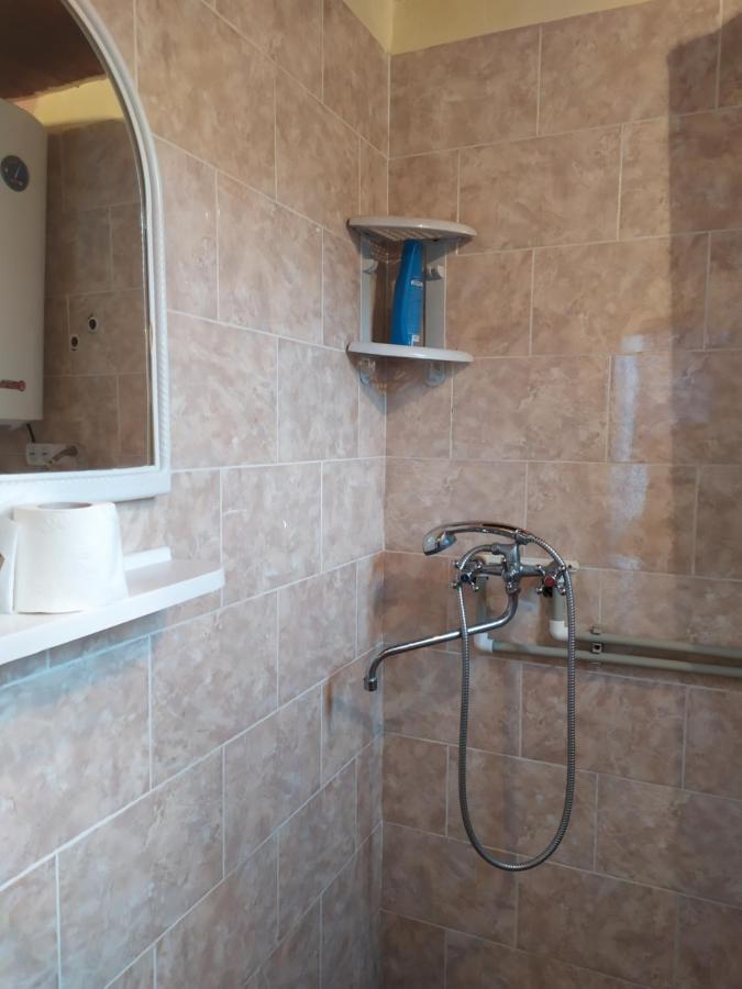 Студия В Центре Сухума Sukhumi Bagian luar foto